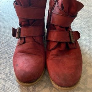 Steve Madden booties